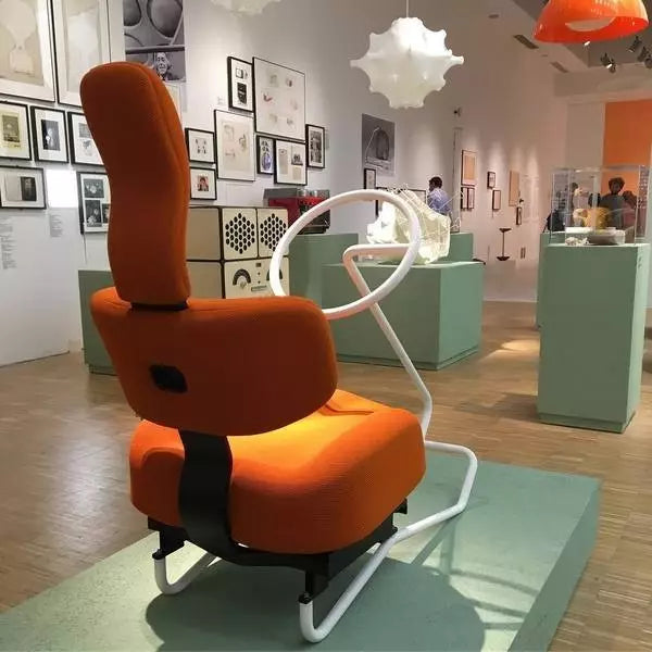 Lampe suspendue en forme de cocon sculptural