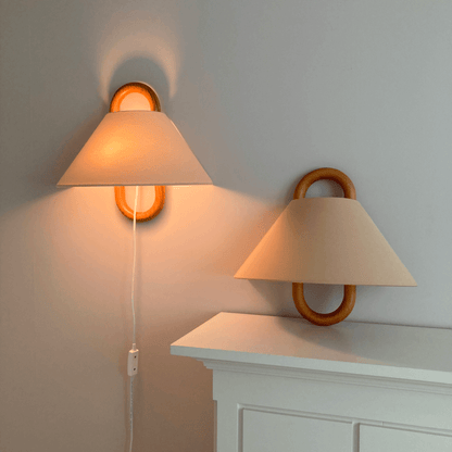 Lampe murale plissée contemporaine