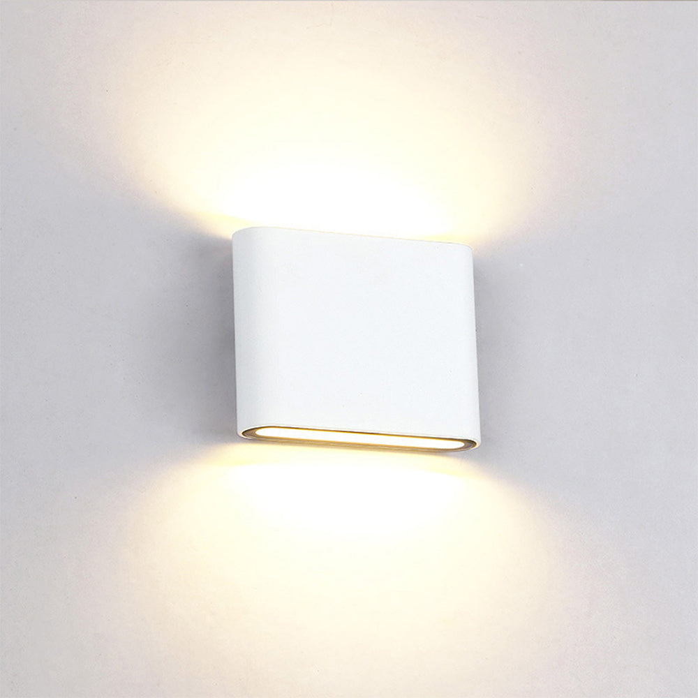 Lumière extérieure moderne étanche orientable haut-bas