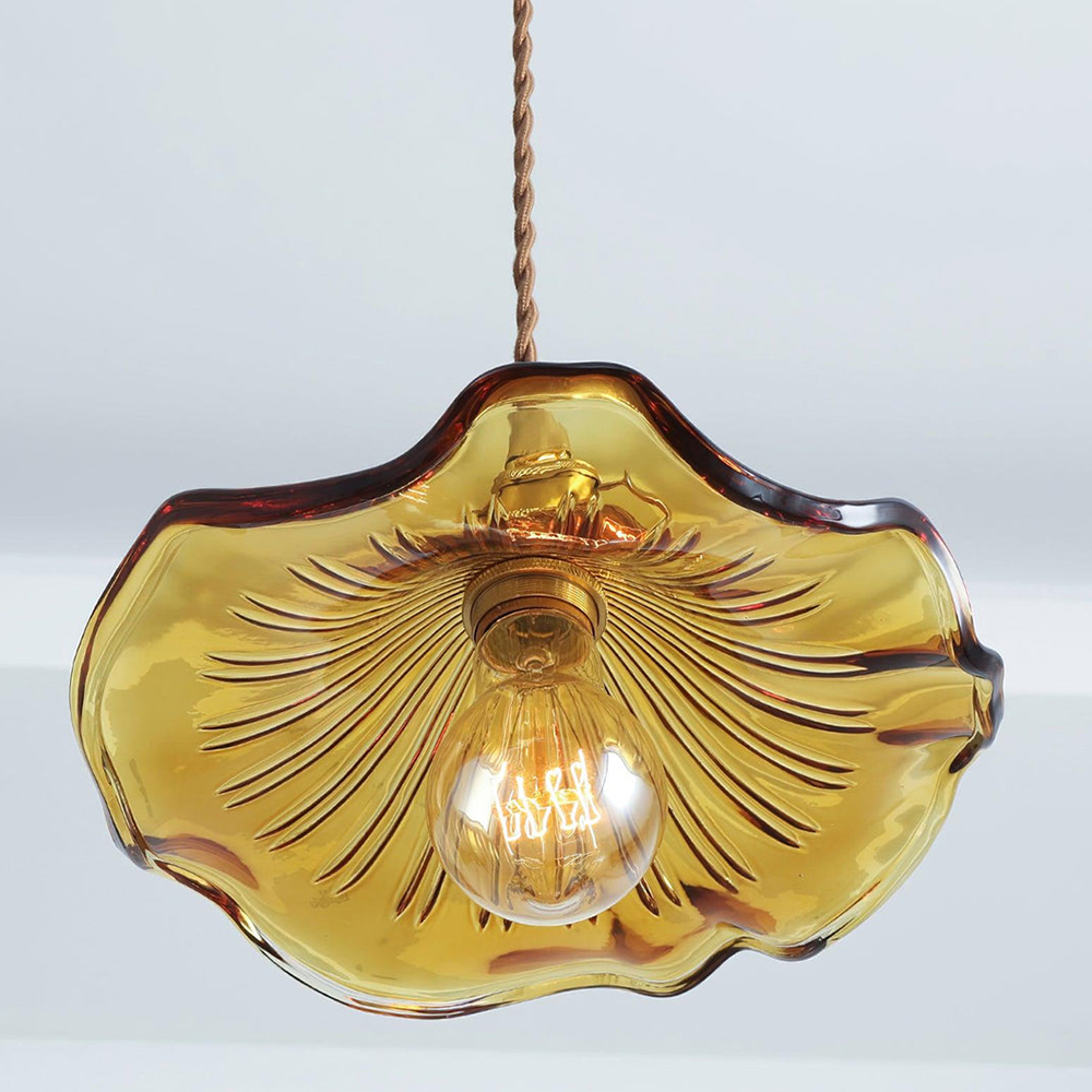 Lampe suspendue en verre à motif floral