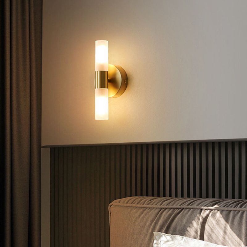 Applique murale LED dorée moderne
