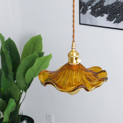 Lampe suspendue en verre à motif floral
