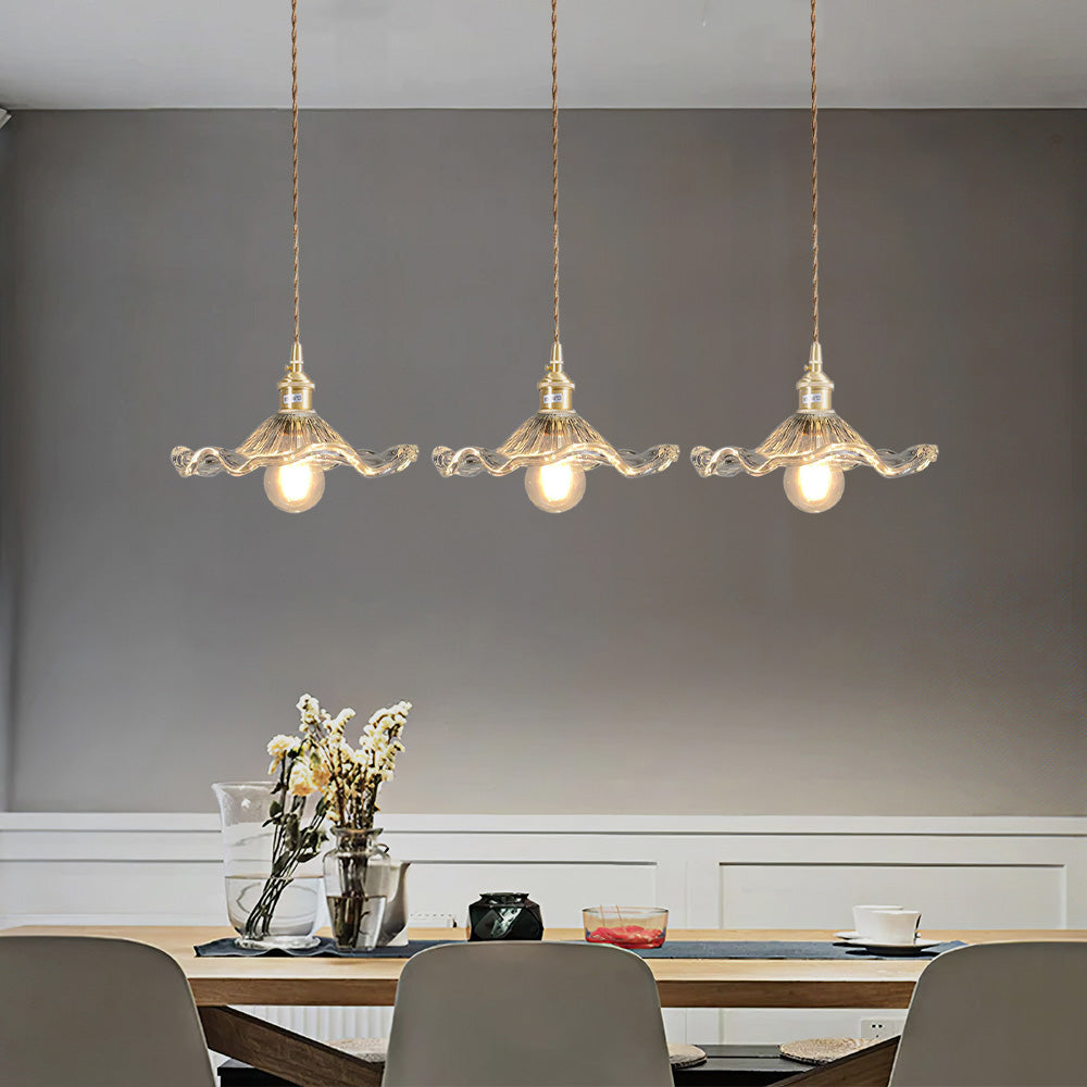 Lampe suspendue en verre à motif floral