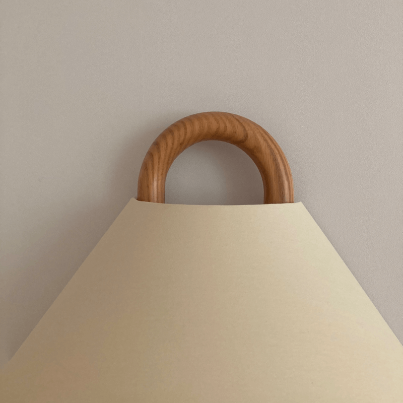 Lampe murale plissée contemporaine