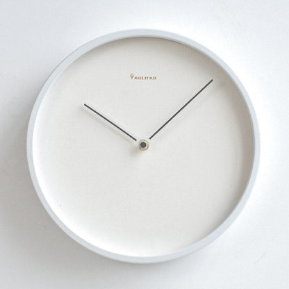 Horloge murale minimaliste nordique