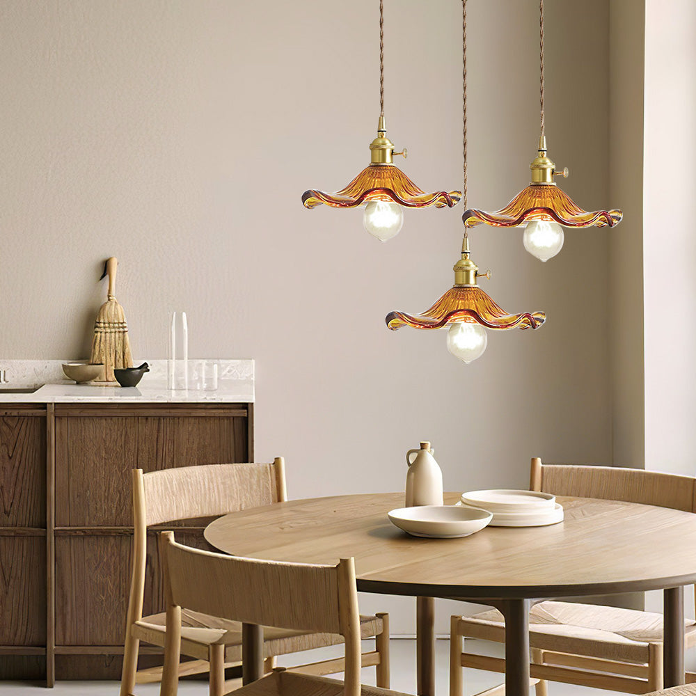 Lampe suspendue en verre à motif floral