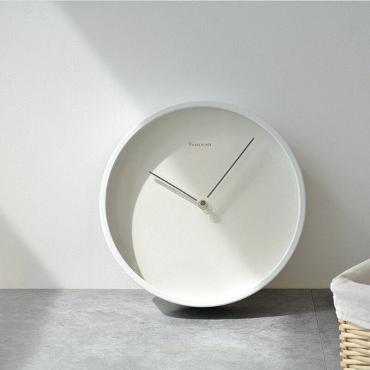 Horloge murale minimaliste nordique