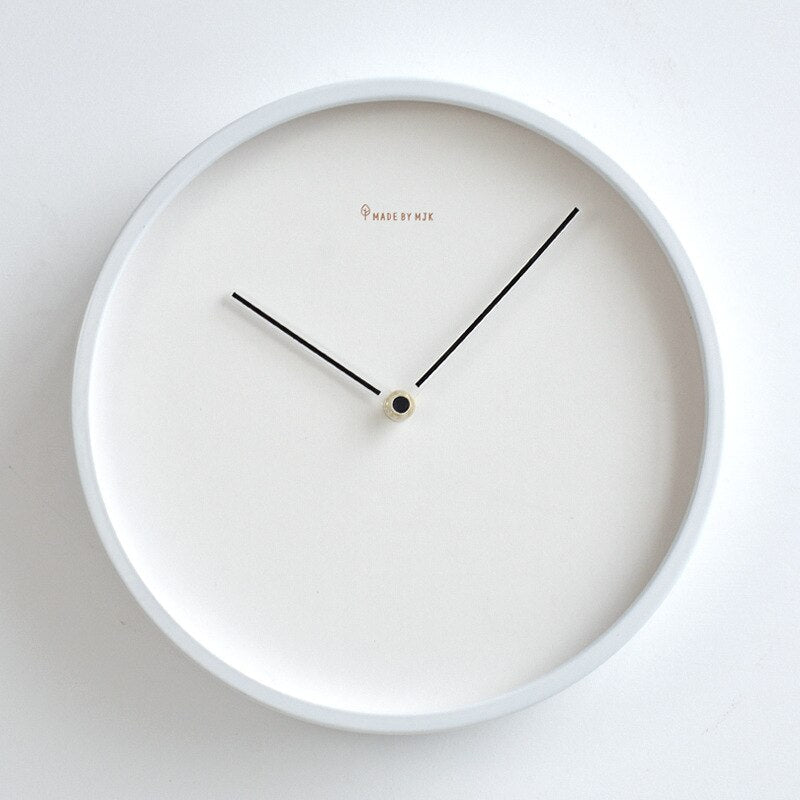 Horloge murale minimaliste nordique