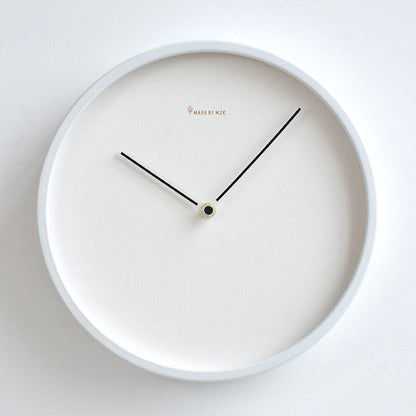 Horloge murale minimaliste nordique