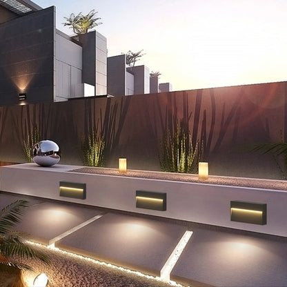 Lumière LED extérieure pour terrasse et marche avec détecteur de mouvement