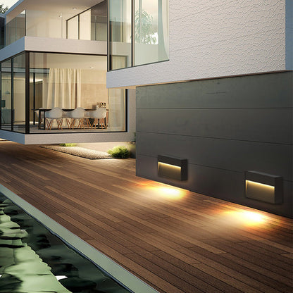 Lumière LED extérieure pour terrasse et marche avec détecteur de mouvement