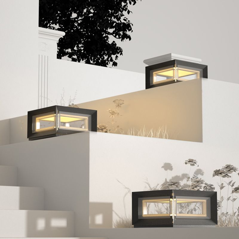 Lampe de poteau extérieure moderne à LED en forme de cube