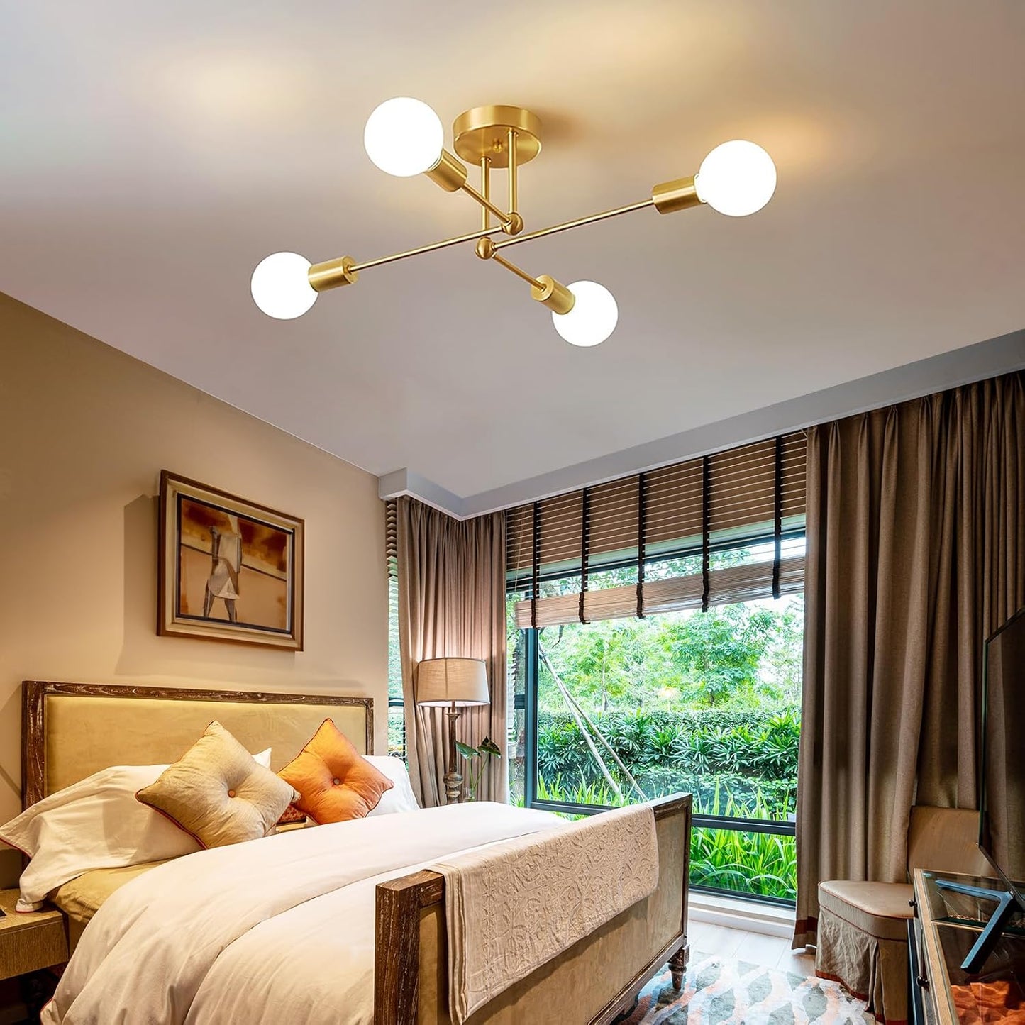 Plafonnier en fer à grappes dorées