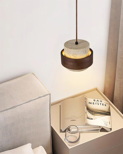 Lanterne suspendue en pierre rustique