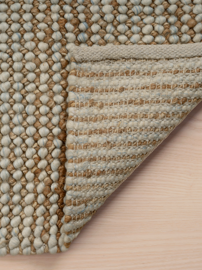 Beige wool-jute rug