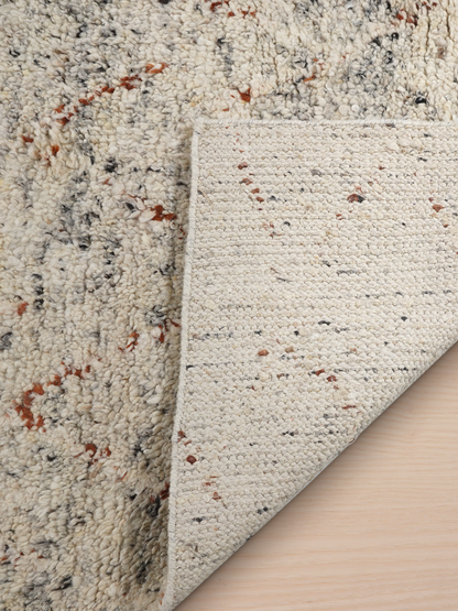 Classic rug for the home