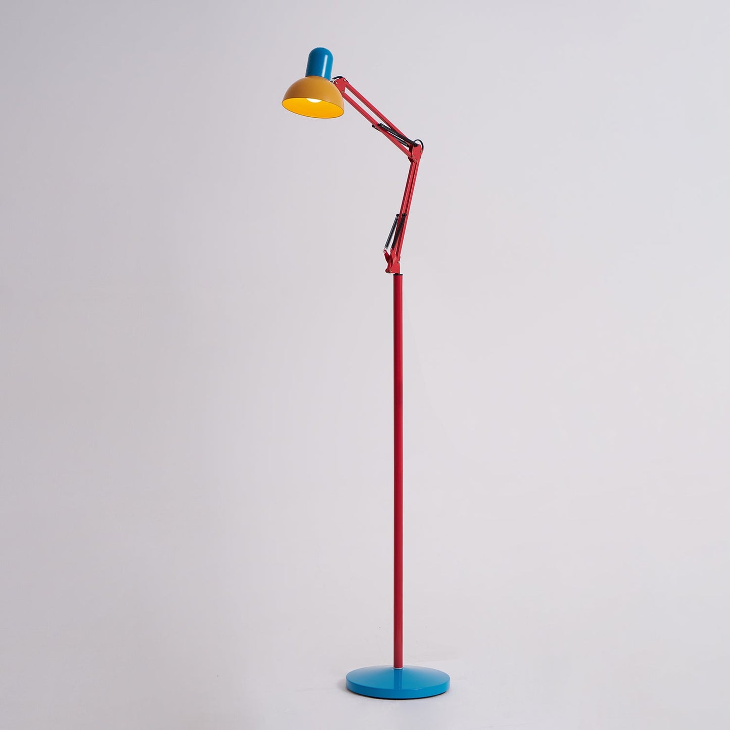 Lampe sur pied moderne artistique