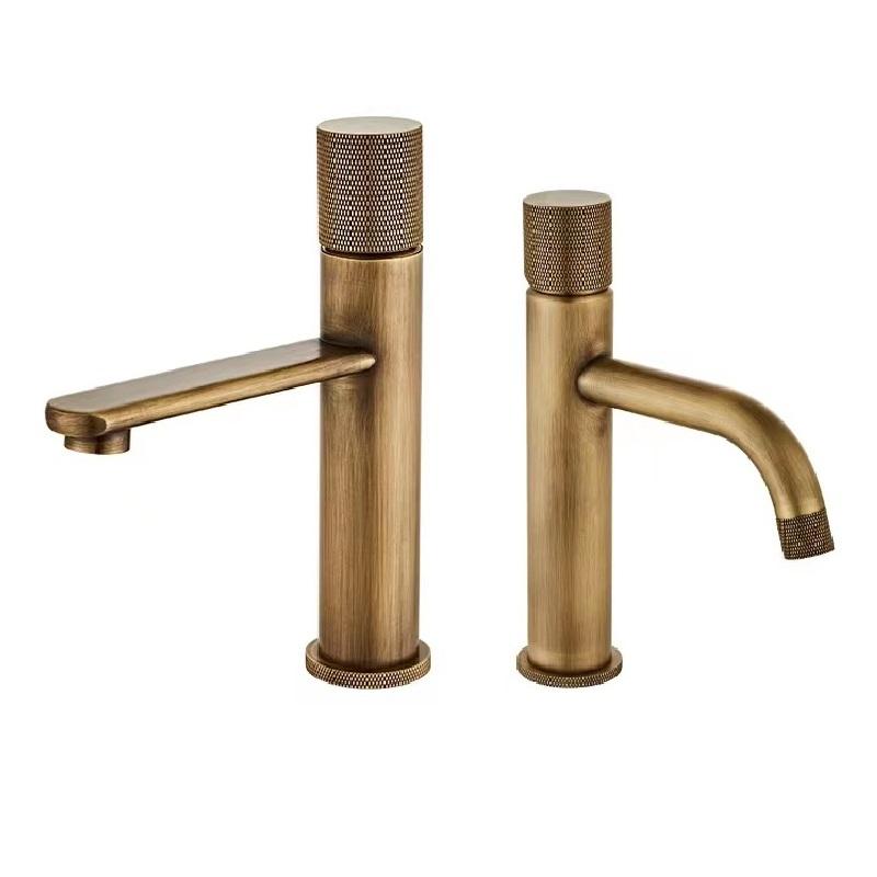 Robinet mitigeur de lavabo industriel à un trou Onyxbrel en laiton brossé vieilli