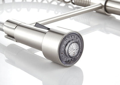 Robinet de cuisine moderne avec pulvérisateur à ressort escamotable