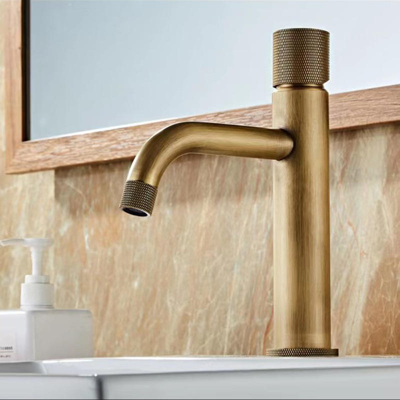 Robinet mitigeur de lavabo industriel à un trou Onyxbrel en laiton brossé vieilli