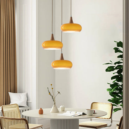 Suspension moderne en verre