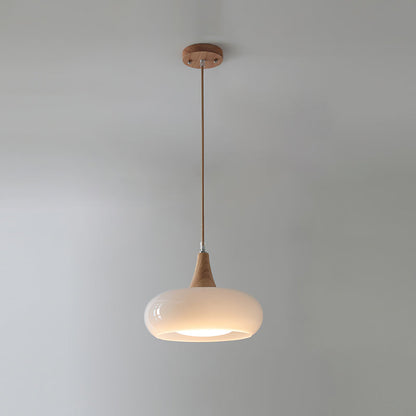 Suspension moderne en verre
