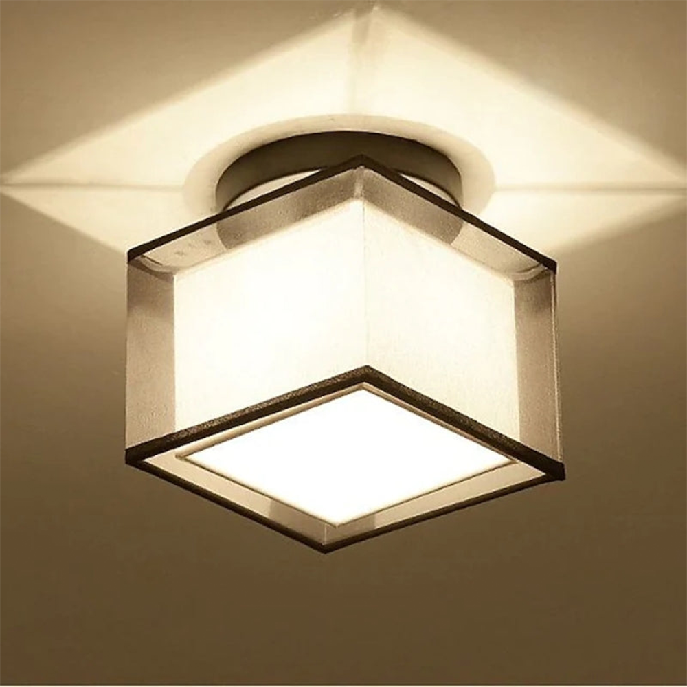 Lampe de plafond en tissu d'époque
