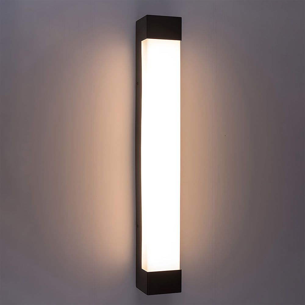 Lampe murale extérieure étanche moderne