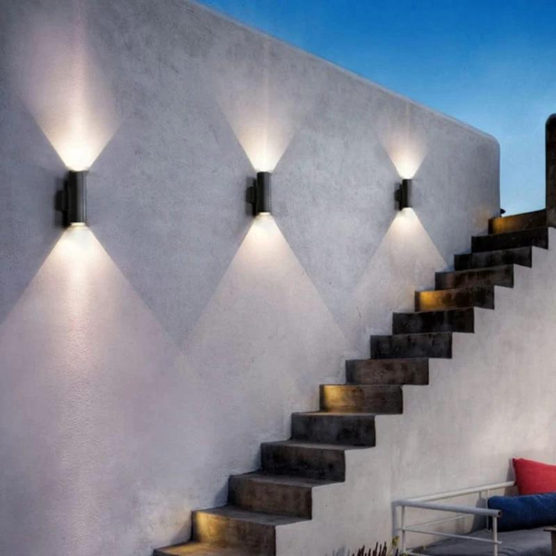 Applique murale extérieure LED moderne étanche à éclairage vers le haut et vers le bas