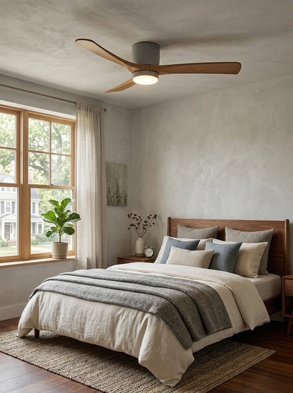 Ventilateur de plafond moderne avec pales en bois et lumière intégrée