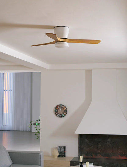 Ventilateur de plafond moderne avec pales en bois et lumière intégrée