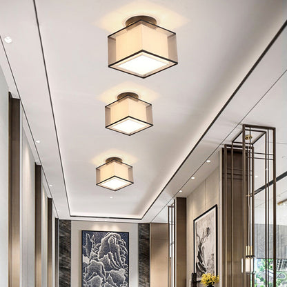 Lampe de plafond en tissu d'époque