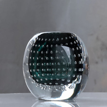 Vase en verre élégant – Art et savoir-faire intemporels