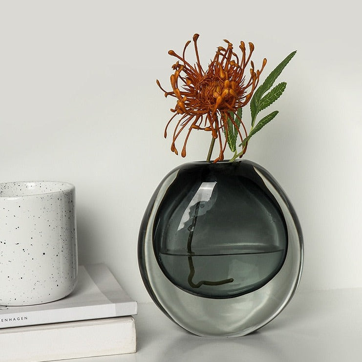 Vase en verre élégant – Art et savoir-faire intemporels