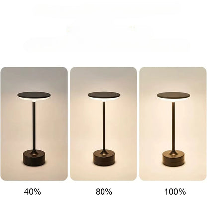 Lampe de table en laiton art déco Amberlin