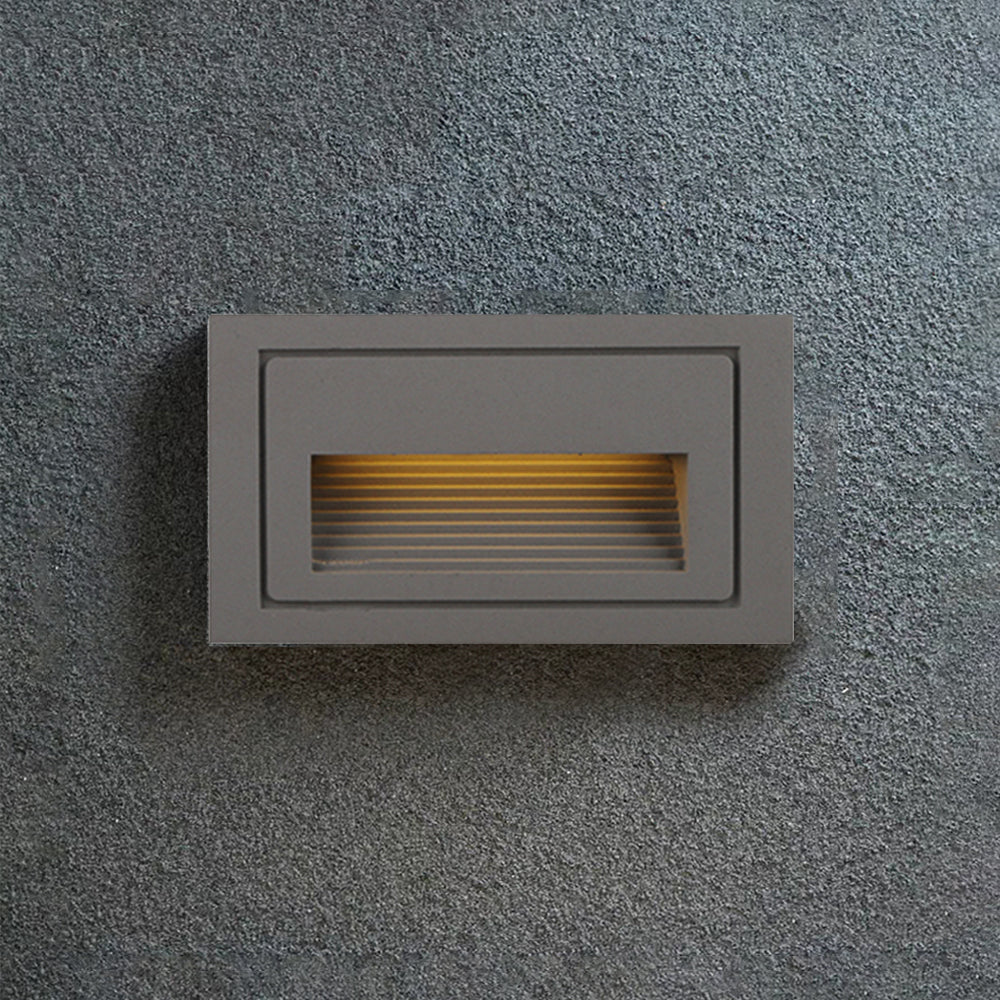 Éclairage moderne à LED pour terrasse et marches