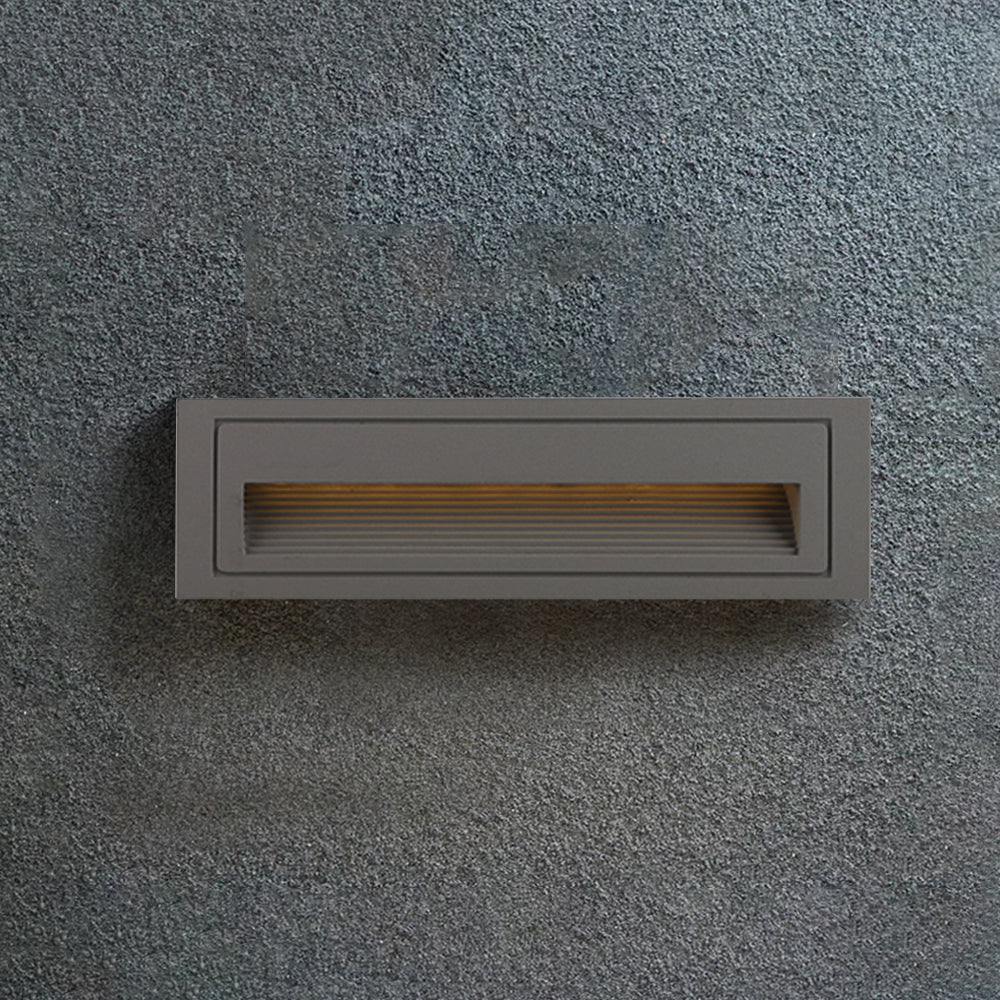 Éclairage moderne à LED pour terrasse et marches