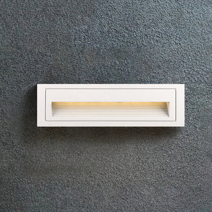 Éclairage moderne à LED pour terrasse et marches