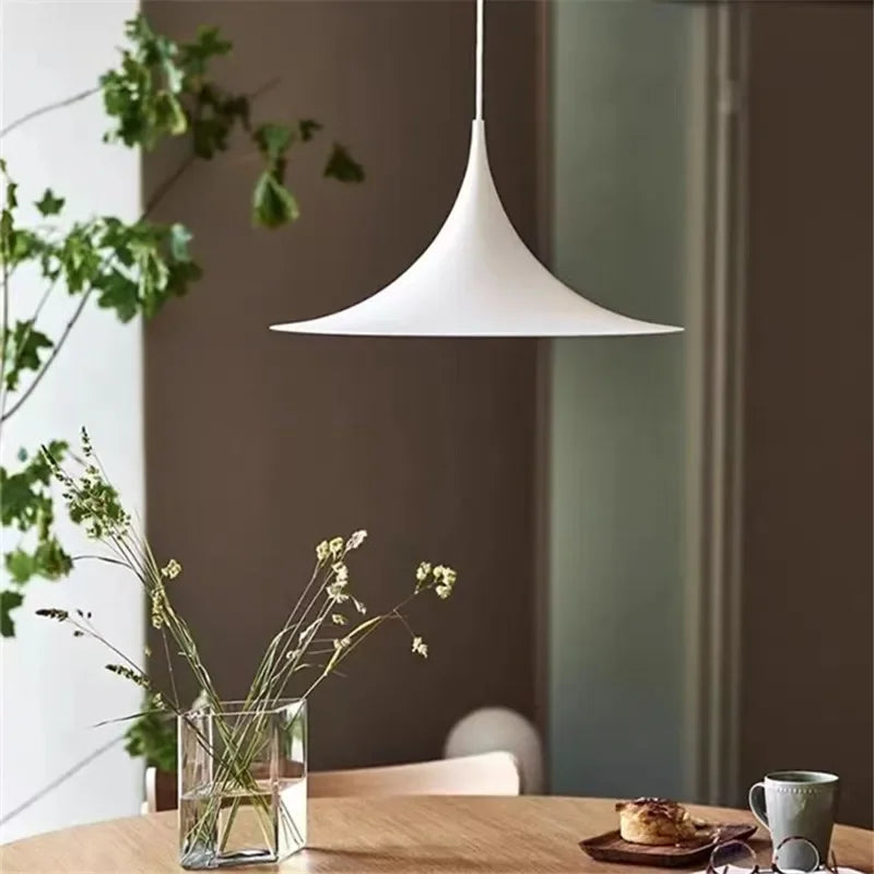 Lustre suspendu au design scandinave