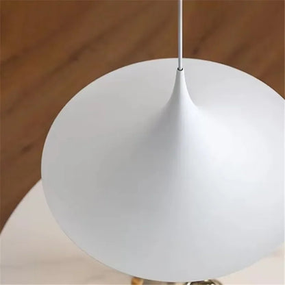 Lustre suspendu au design scandinave