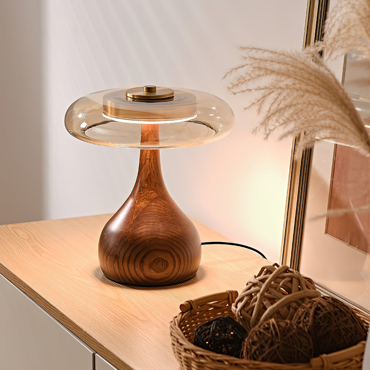 Lampe à poser en noyer style mi-siècle moderne Quilven