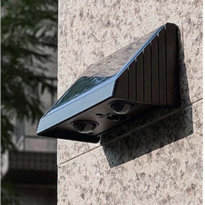 Lanterne solaire contemporaine pour chemin