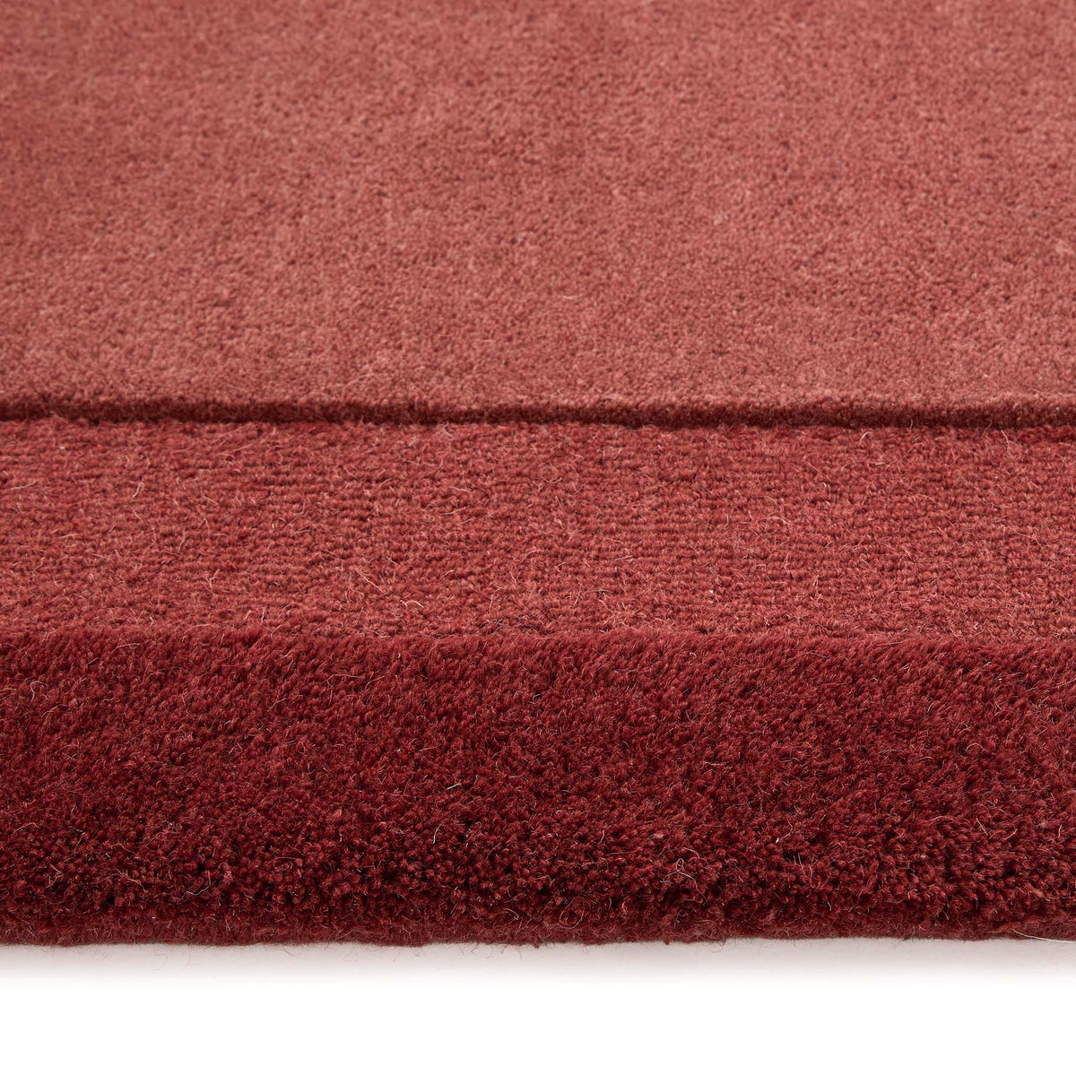 Tapis moderne en laine à bordure Marvella