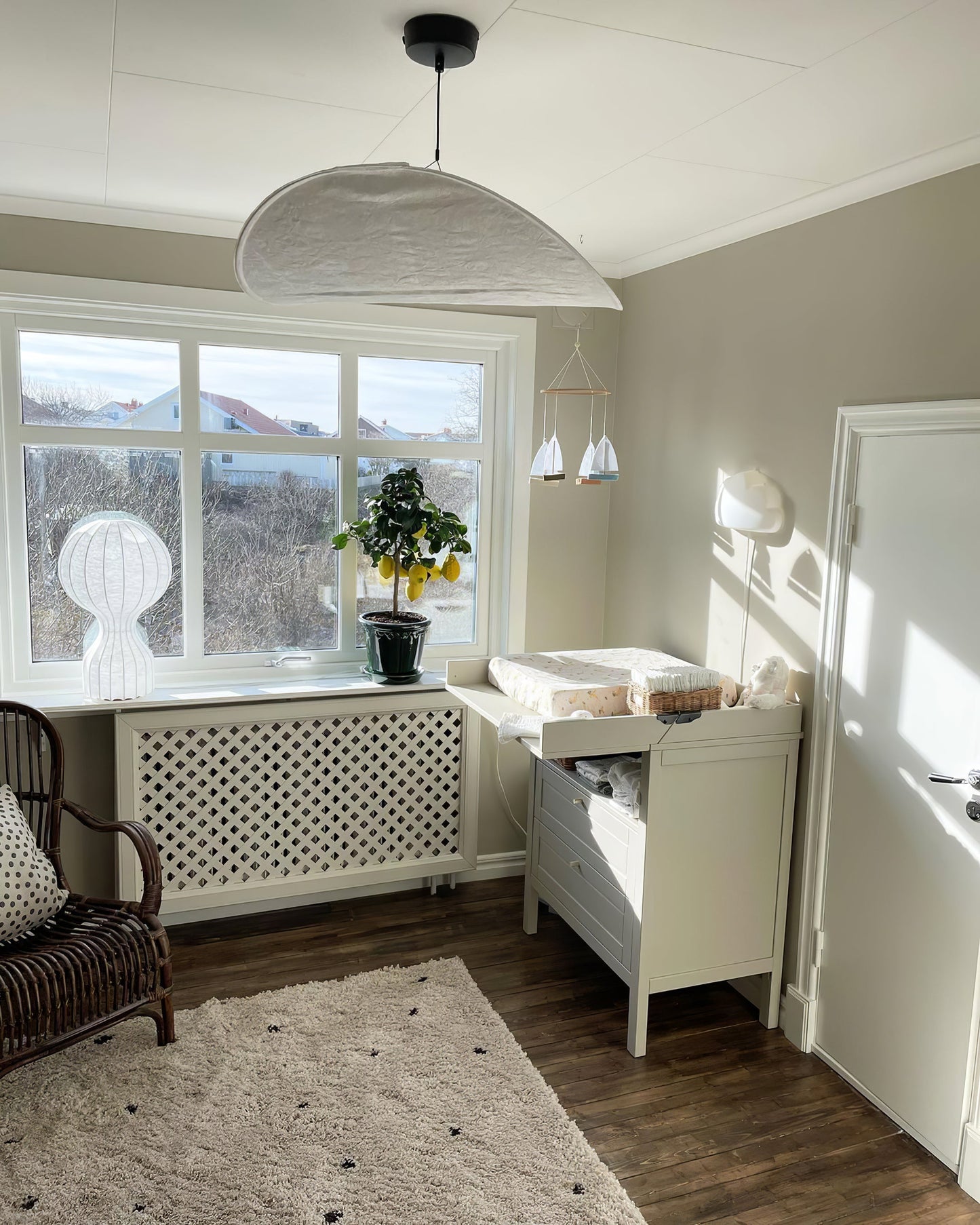 Lampe suspendue moderne avec DEL