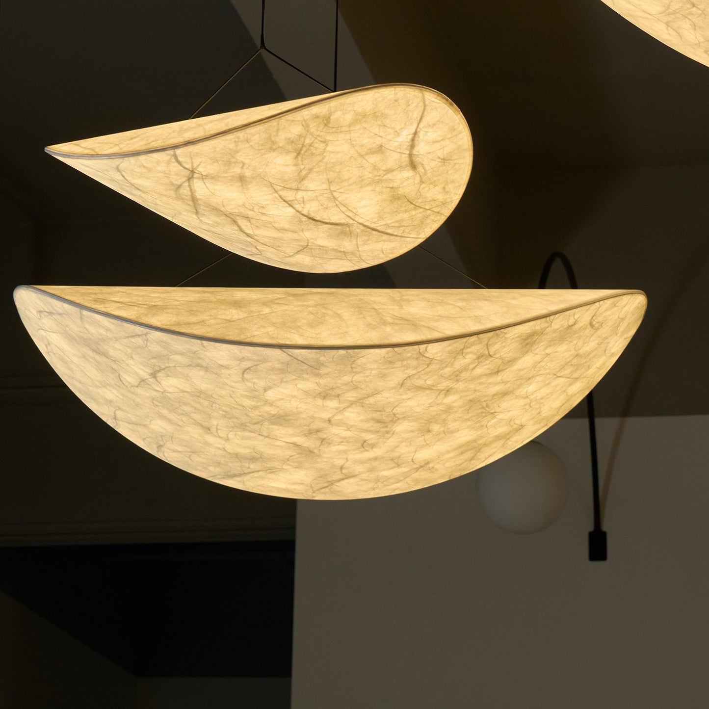 Lampe suspendue moderne avec DEL