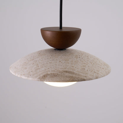 Suspension moderne en verre et travertin
