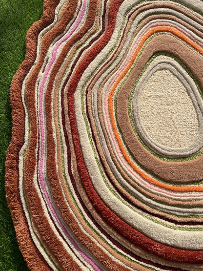 Textured wool rug made of wool