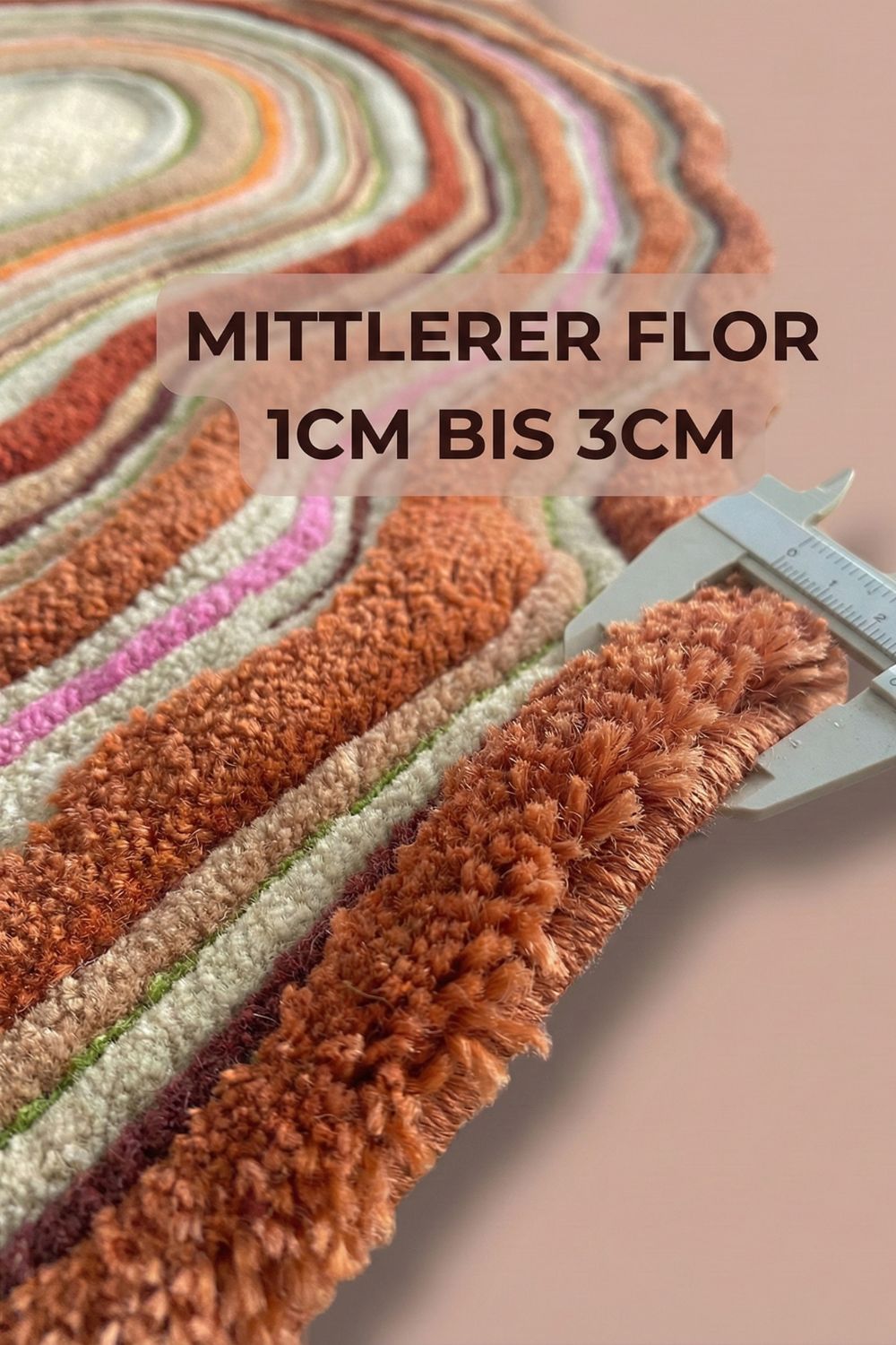 Textured wool rug made of wool