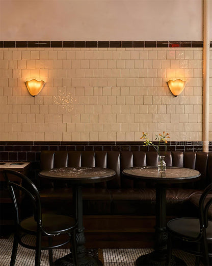 Lampe murale en verre en forme de pétale