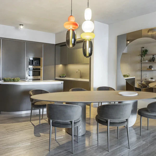 Lustre en verre coloré nordique